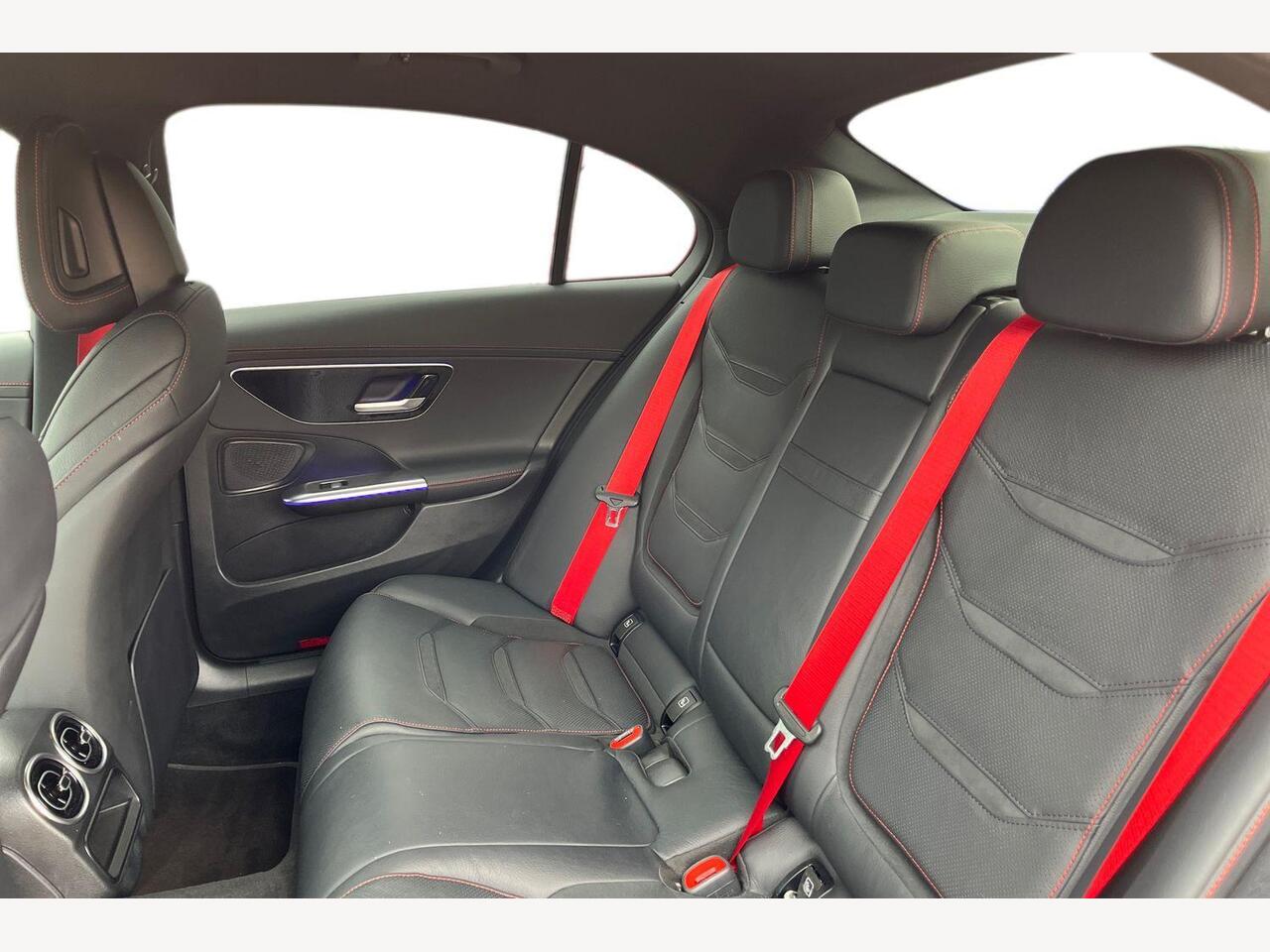 Used Mercedes-Benz C Class 2024 for sale - 76677376: Photo 12