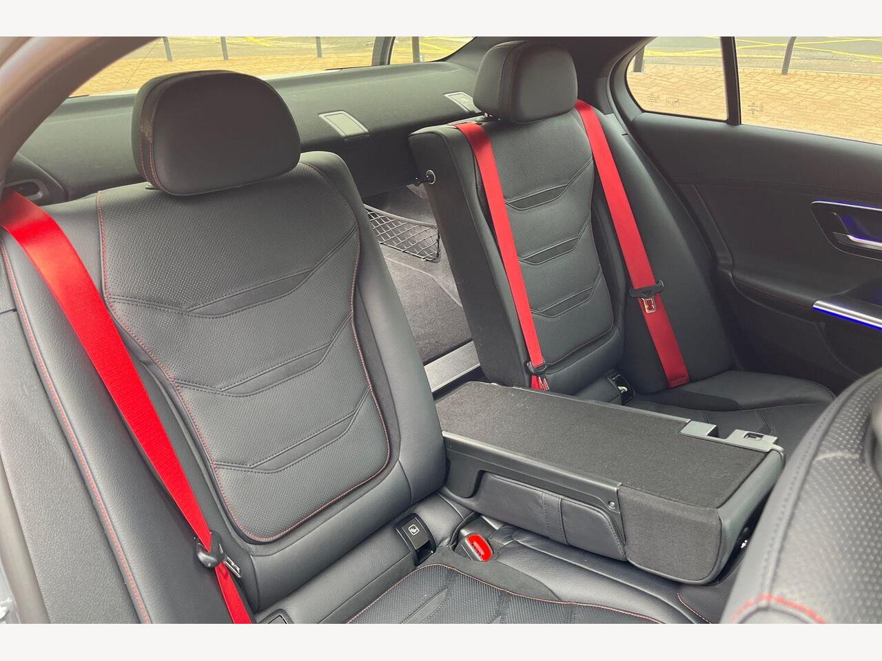 Used Mercedes-Benz C Class 2024 for sale - 76677376: Photo 13