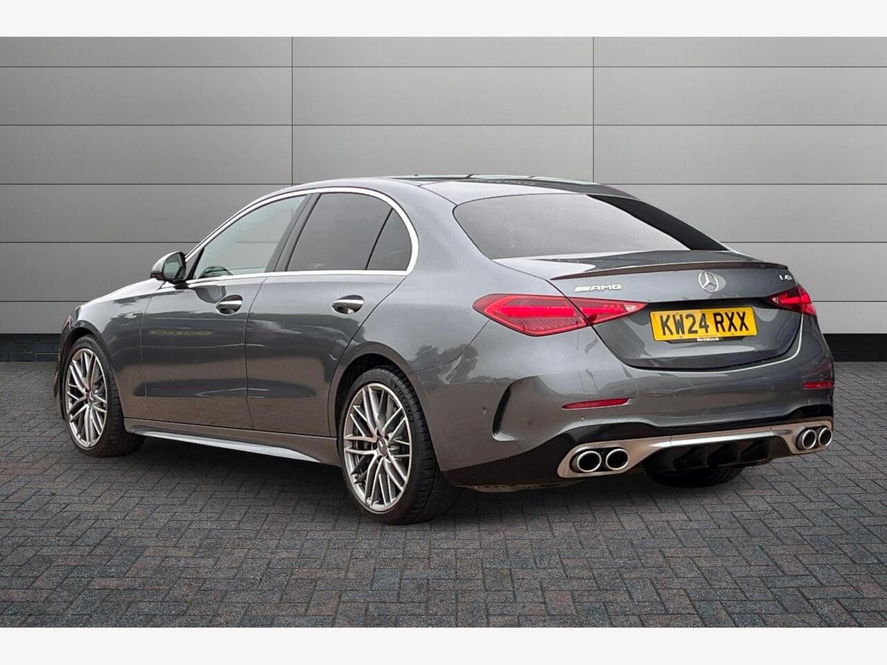 Used Mercedes-Benz C Class 2024 for sale - 76677376: Photo 3