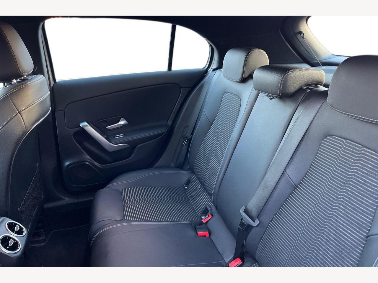 Used Mercedes-Benz A-Class 2019 for sale - 76673817: Photo 9