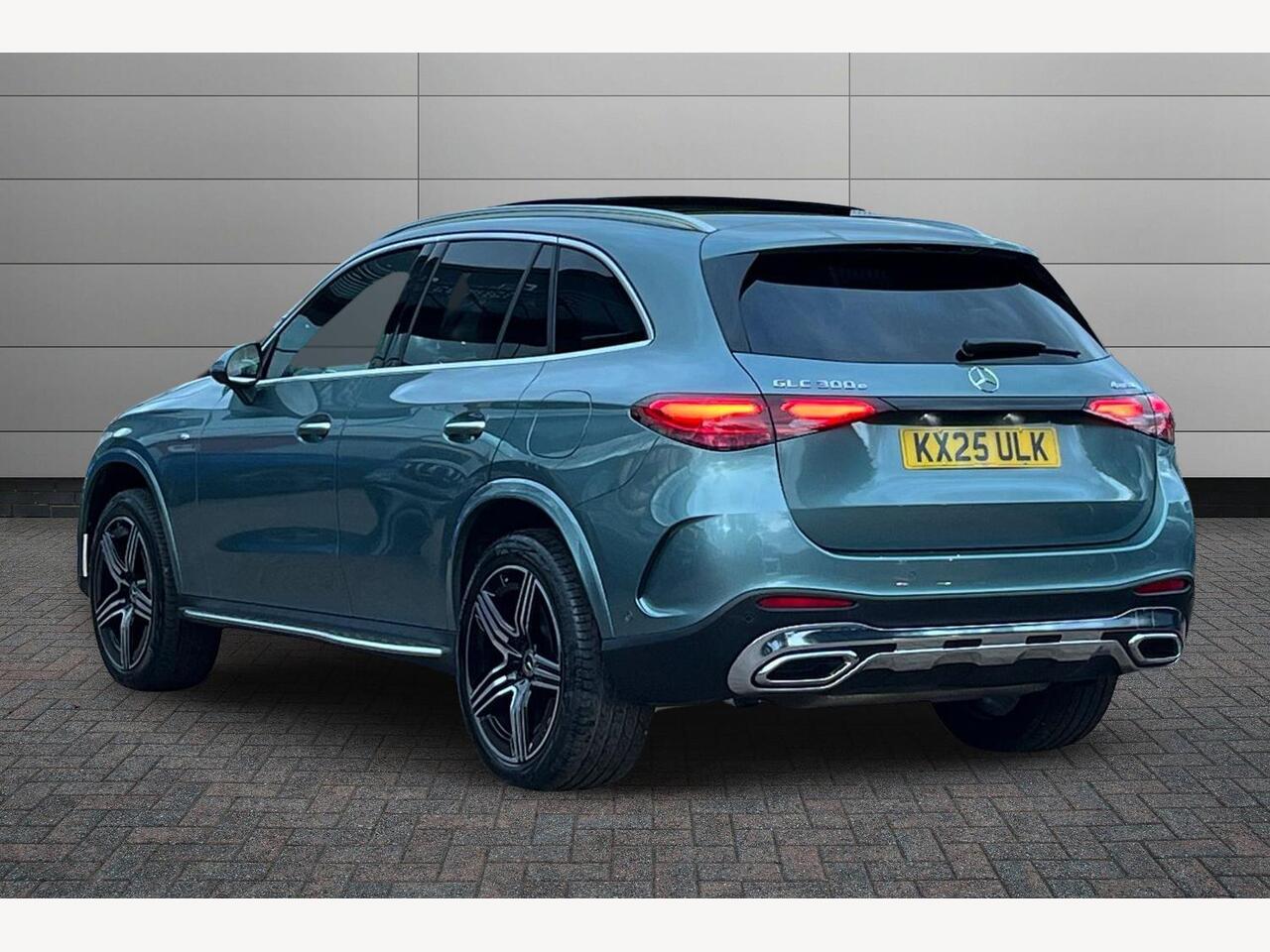 Used Mercedes-Benz GLC 2025 for sale - 77280881: Photo 2