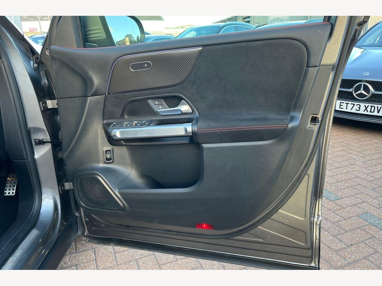 Used Mercedes-Benz GLB 2024 for sale - 76826430: Photo 24