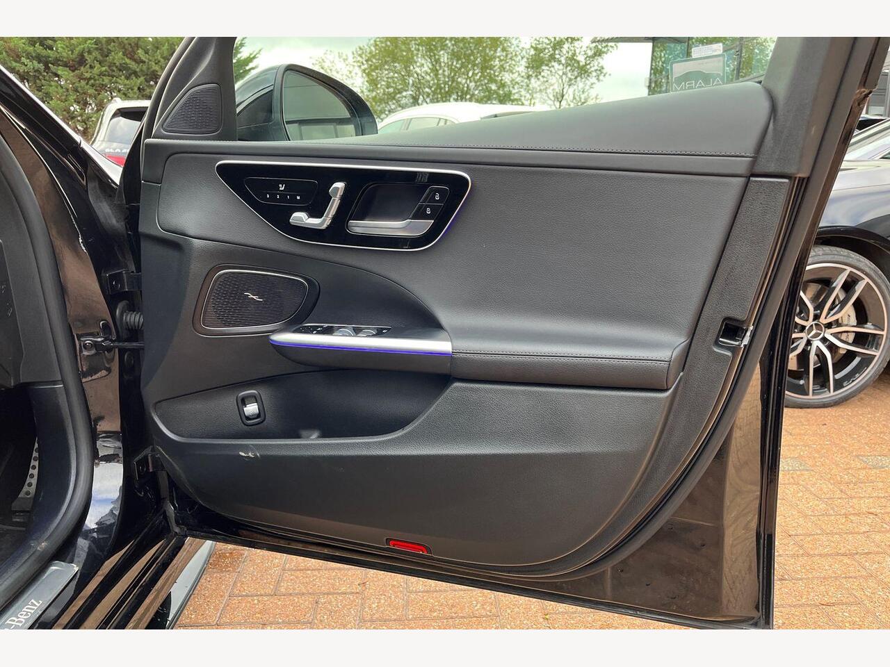 Used Mercedes-Benz C Class 2024 for sale - 77157652: Photo 25