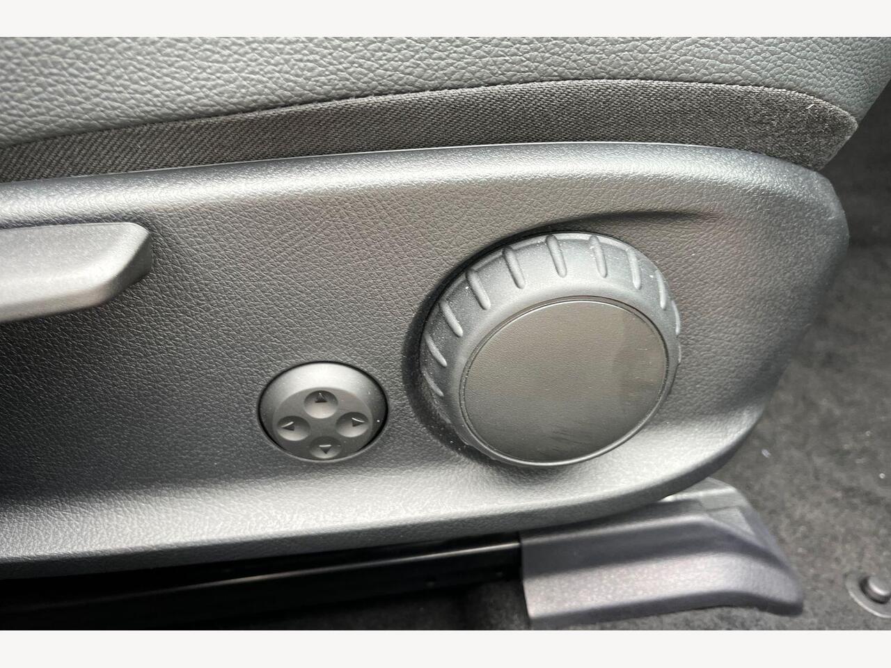 Used Mercedes-Benz A-Class 2024 for sale - 76677215: Photo 17