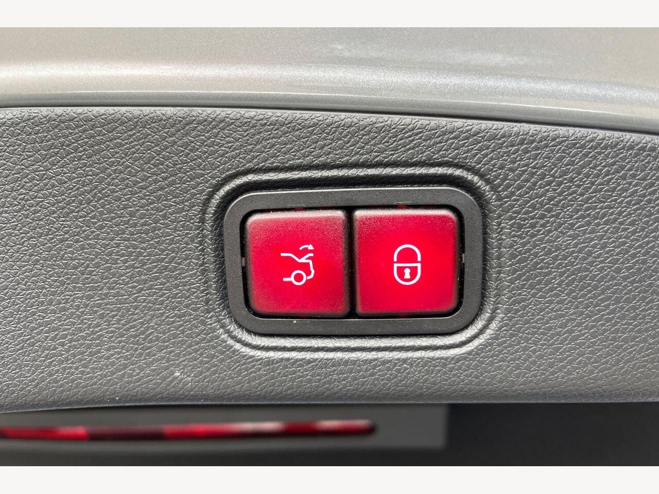 Used Mercedes-Benz E Class 2021 for sale - 76674299: Photo 14