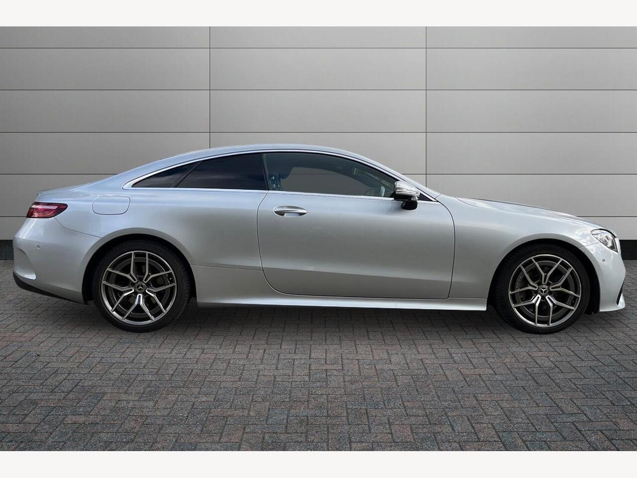 Used Mercedes-Benz E Class 2021 for sale - 76674299: Photo 5