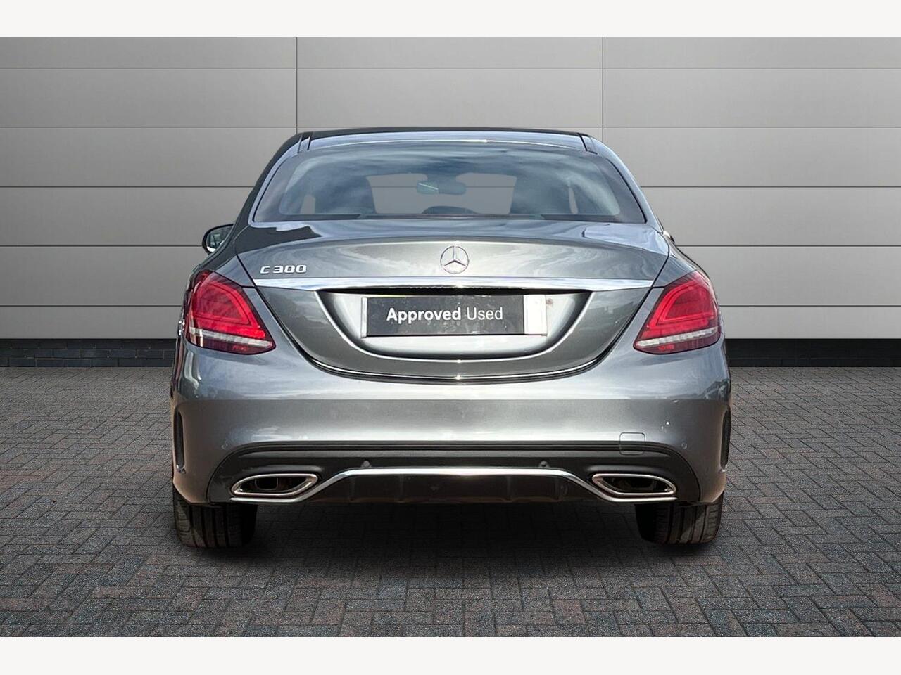 Used Mercedes-Benz C Class 2019 for sale - 76673887: Photo 12