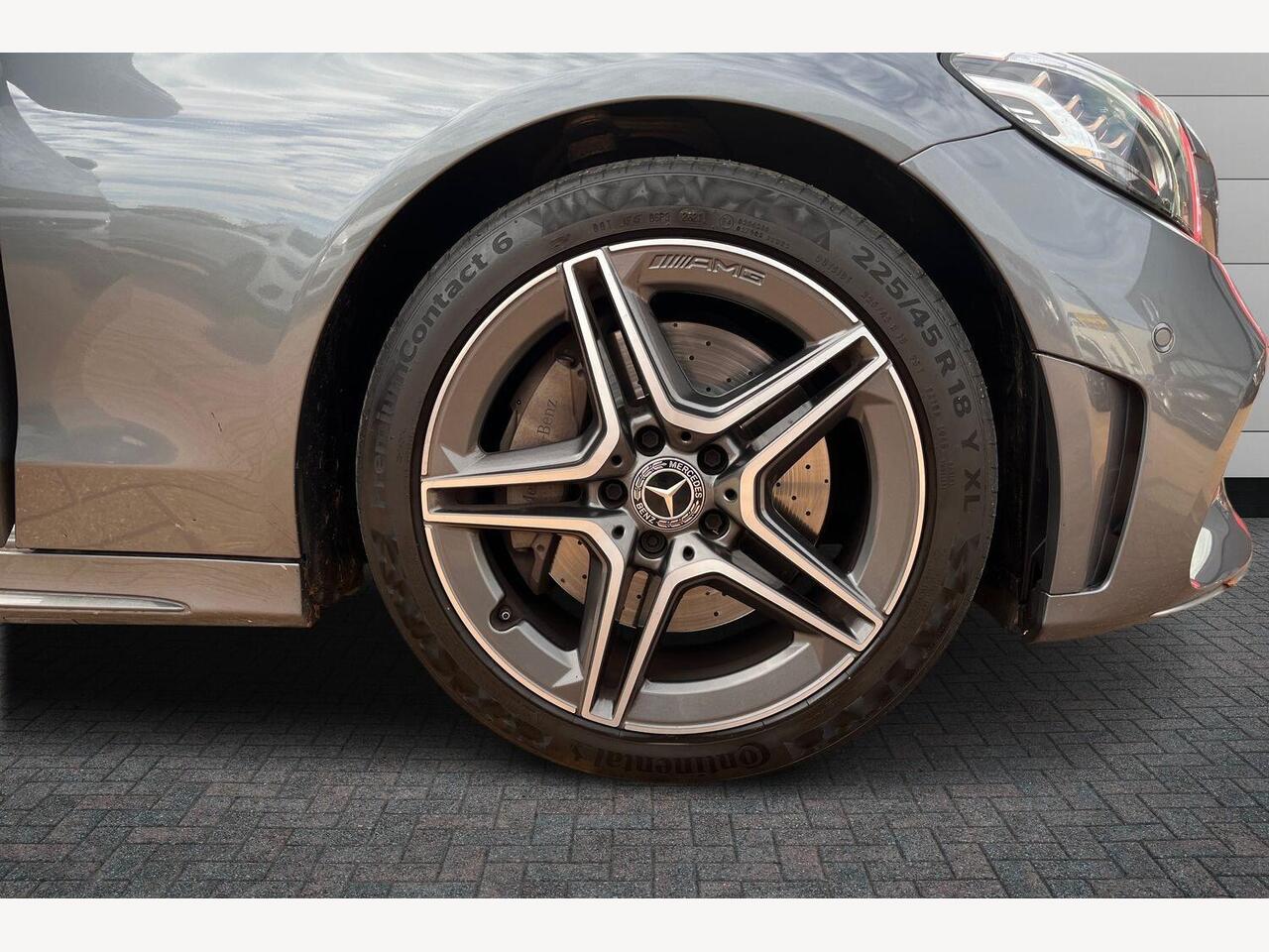 Used Mercedes-Benz C Class 2019 for sale - 76673887: Photo 4