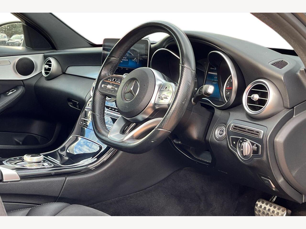 Used Mercedes-Benz C Class 2019 for sale - 76673887: Photo 5