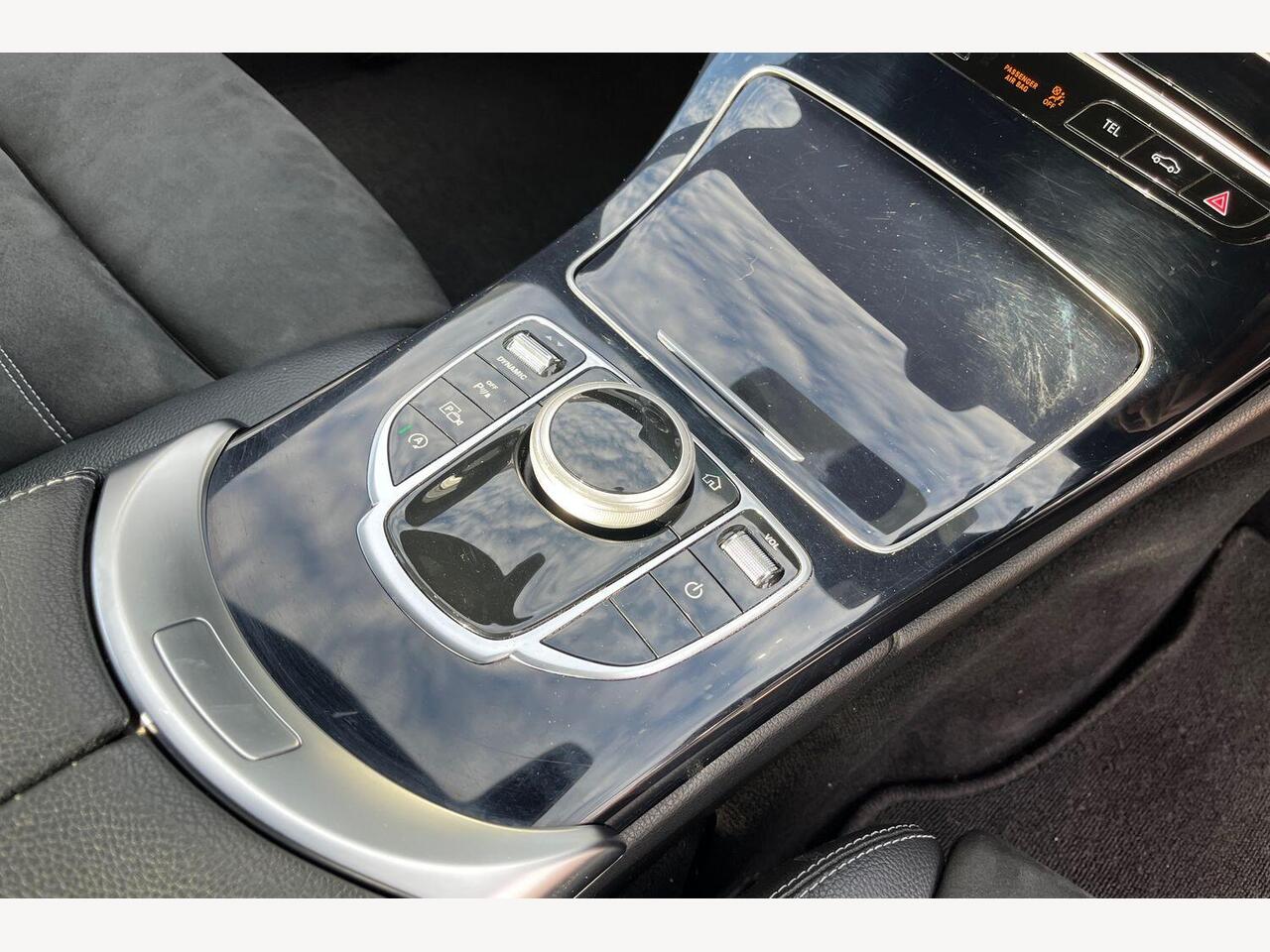 Used Mercedes-Benz C Class 2019 for sale - 76673887: Photo 8