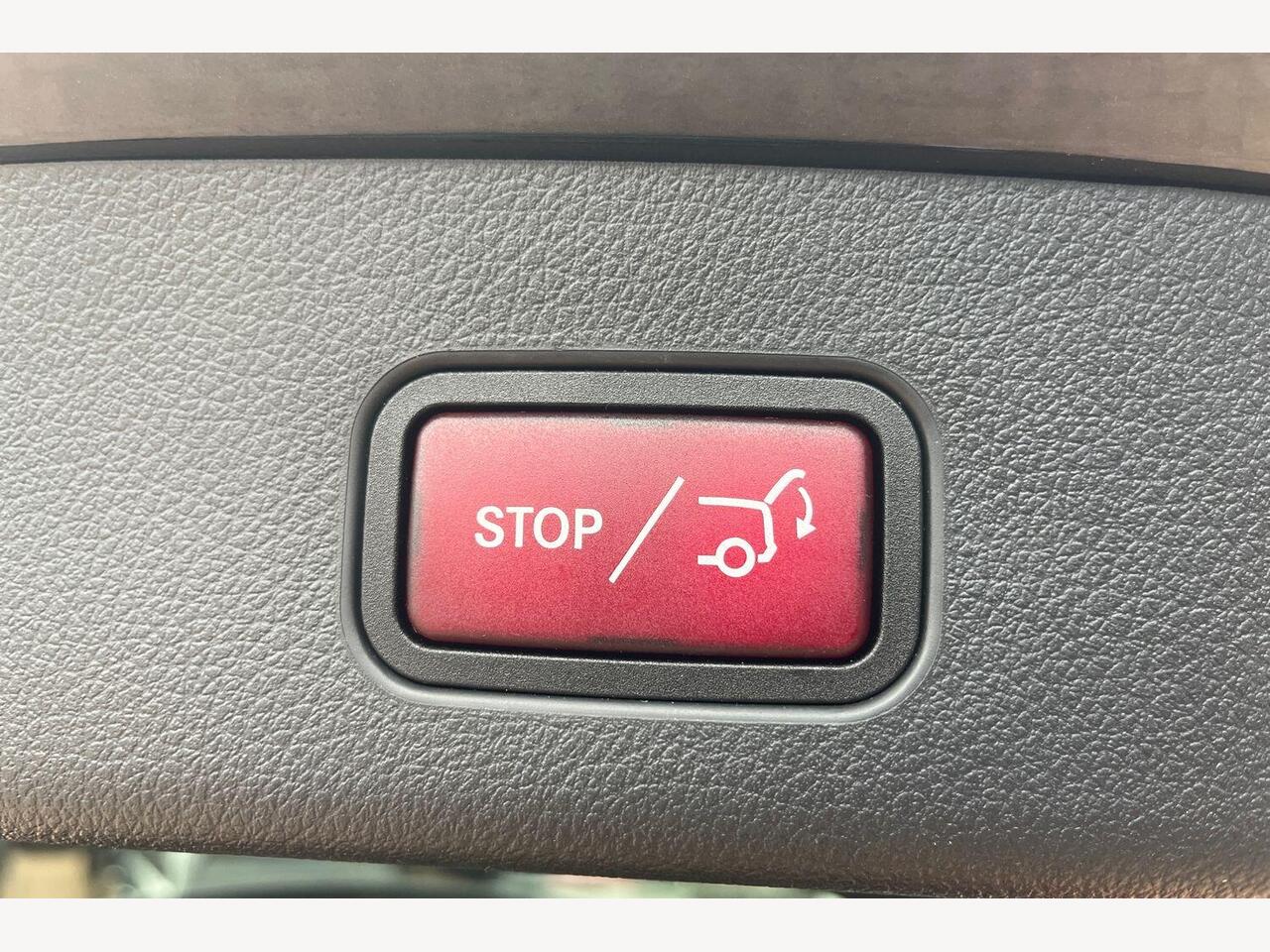 Used Mercedes-Benz GLC 2024 for sale - 76678349: Photo 14