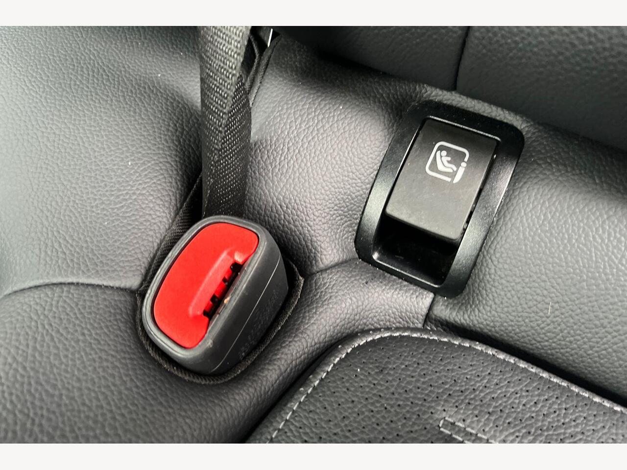 Used Mercedes-Benz GLC 2024 for sale - 76678349: Photo 17