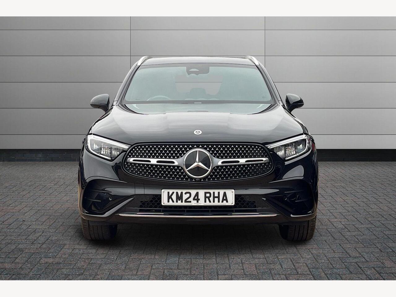 Used Mercedes-Benz GLC 2024 for sale - 76678349: Photo 2