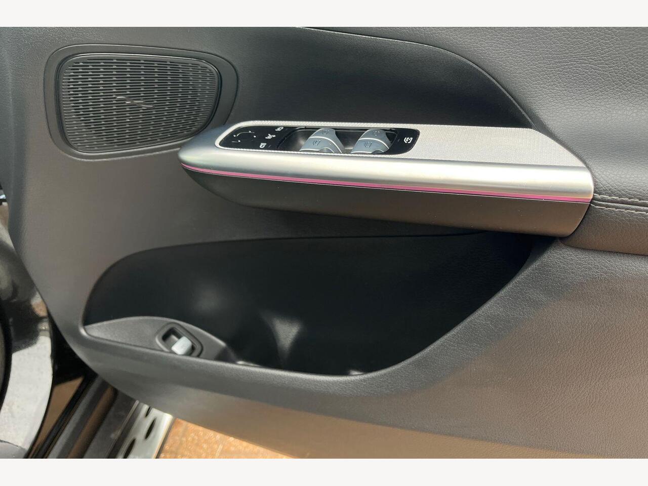 Used Mercedes-Benz GLC 2024 for sale - 76678349: Photo 25