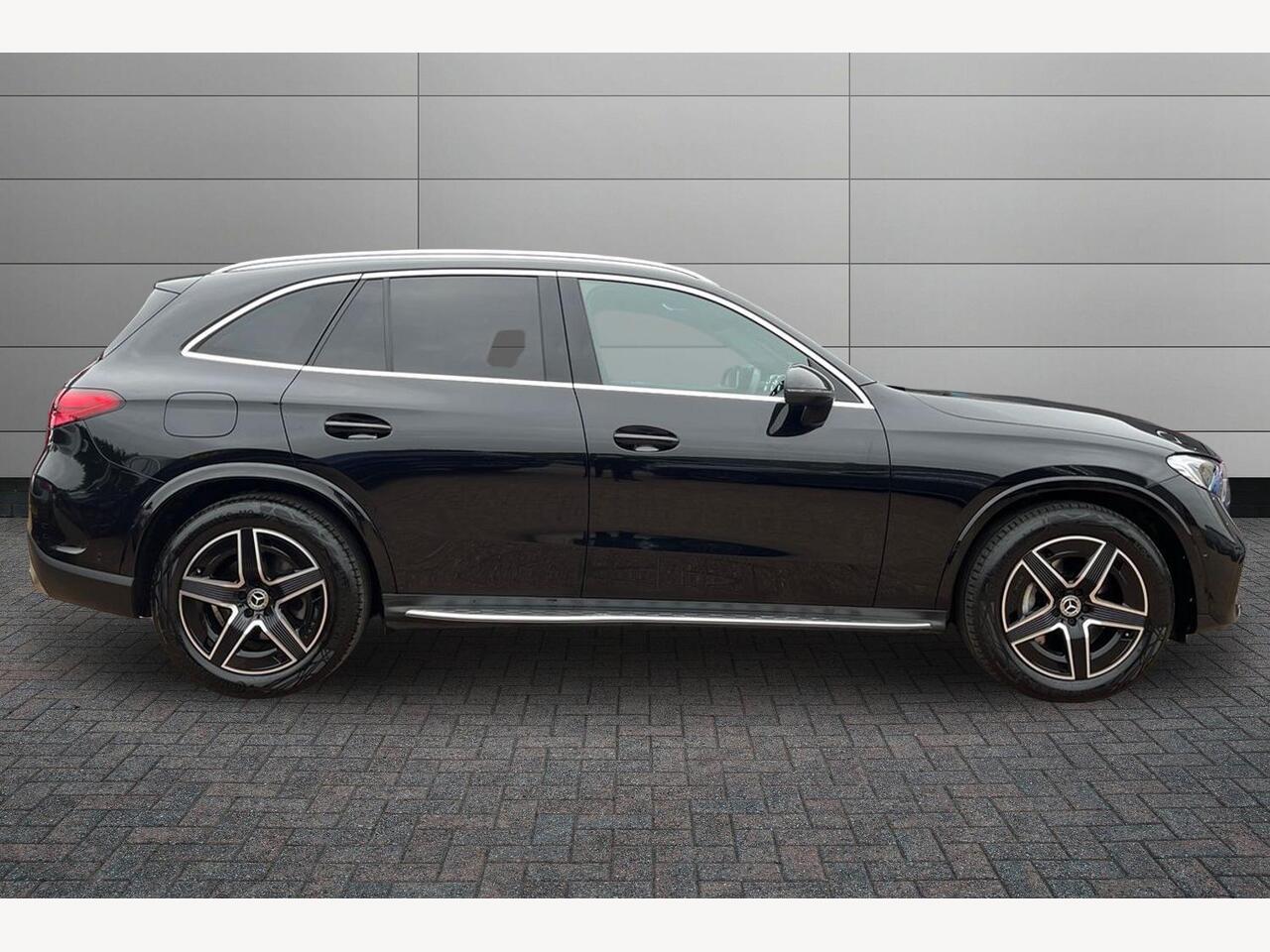 Used Mercedes-Benz GLC 2024 for sale - 76678349: Photo 5