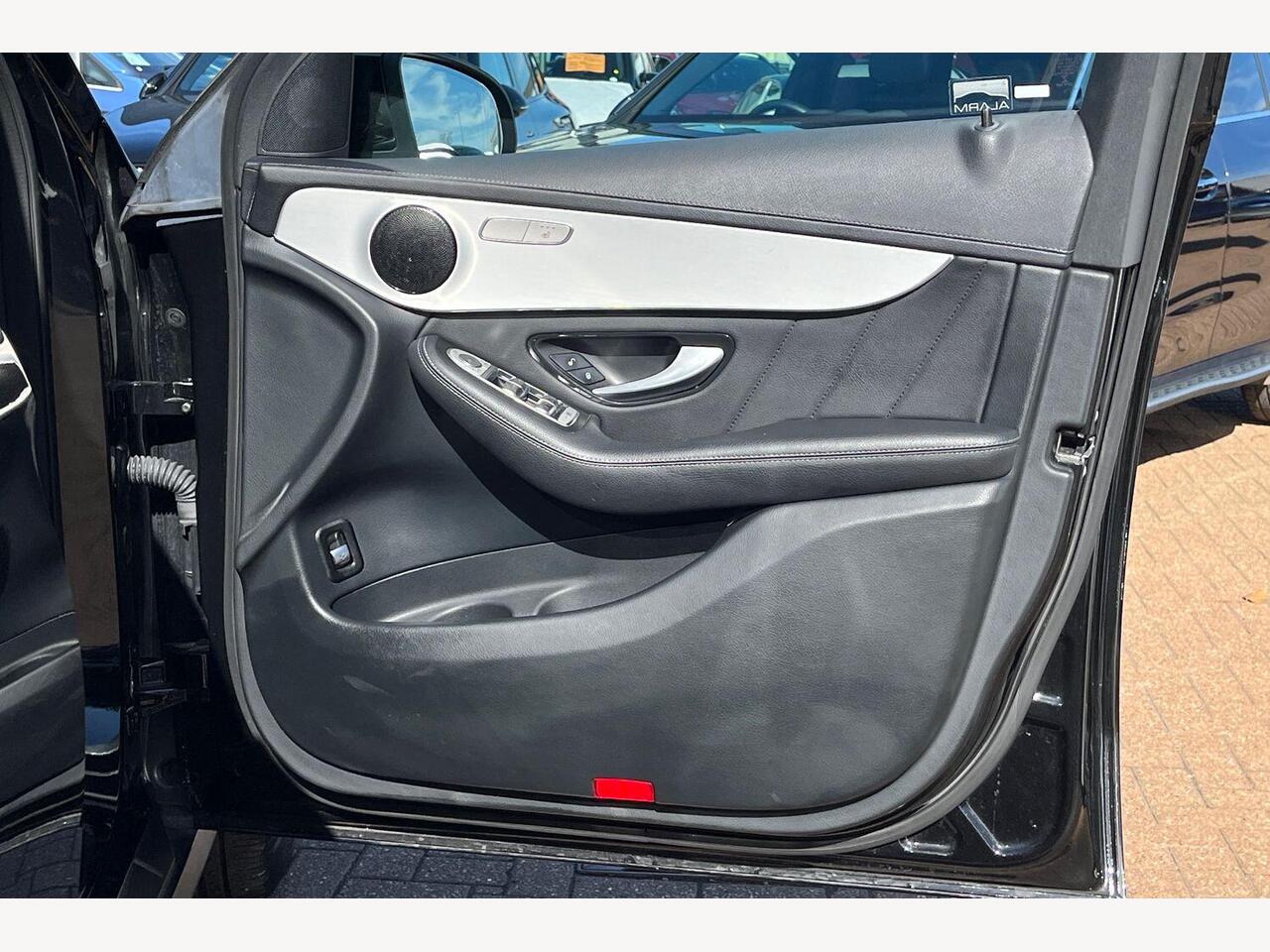 Used Mercedes-Benz GLC 2022 for sale - 78036625: Photo 23