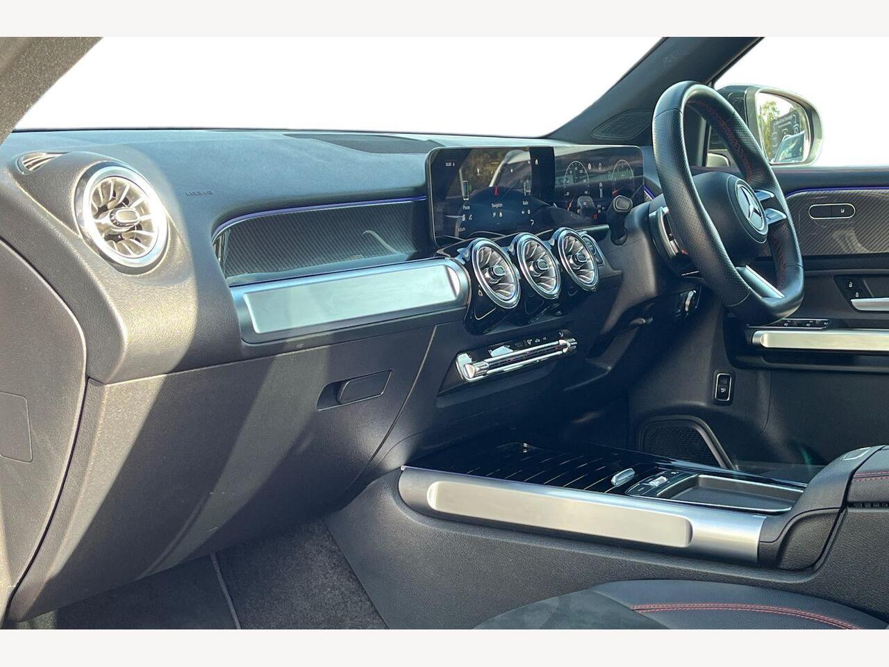 Used Mercedes-Benz GLB 2024 for sale - 77138422: Photo 10