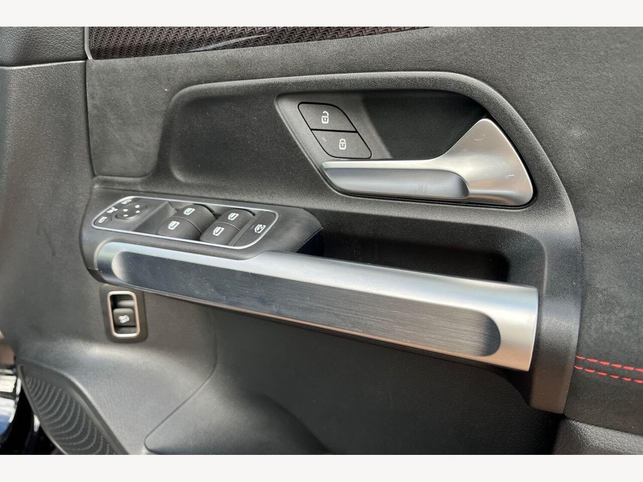 Used Mercedes-Benz GLB 2024 for sale - 77138422: Photo 24