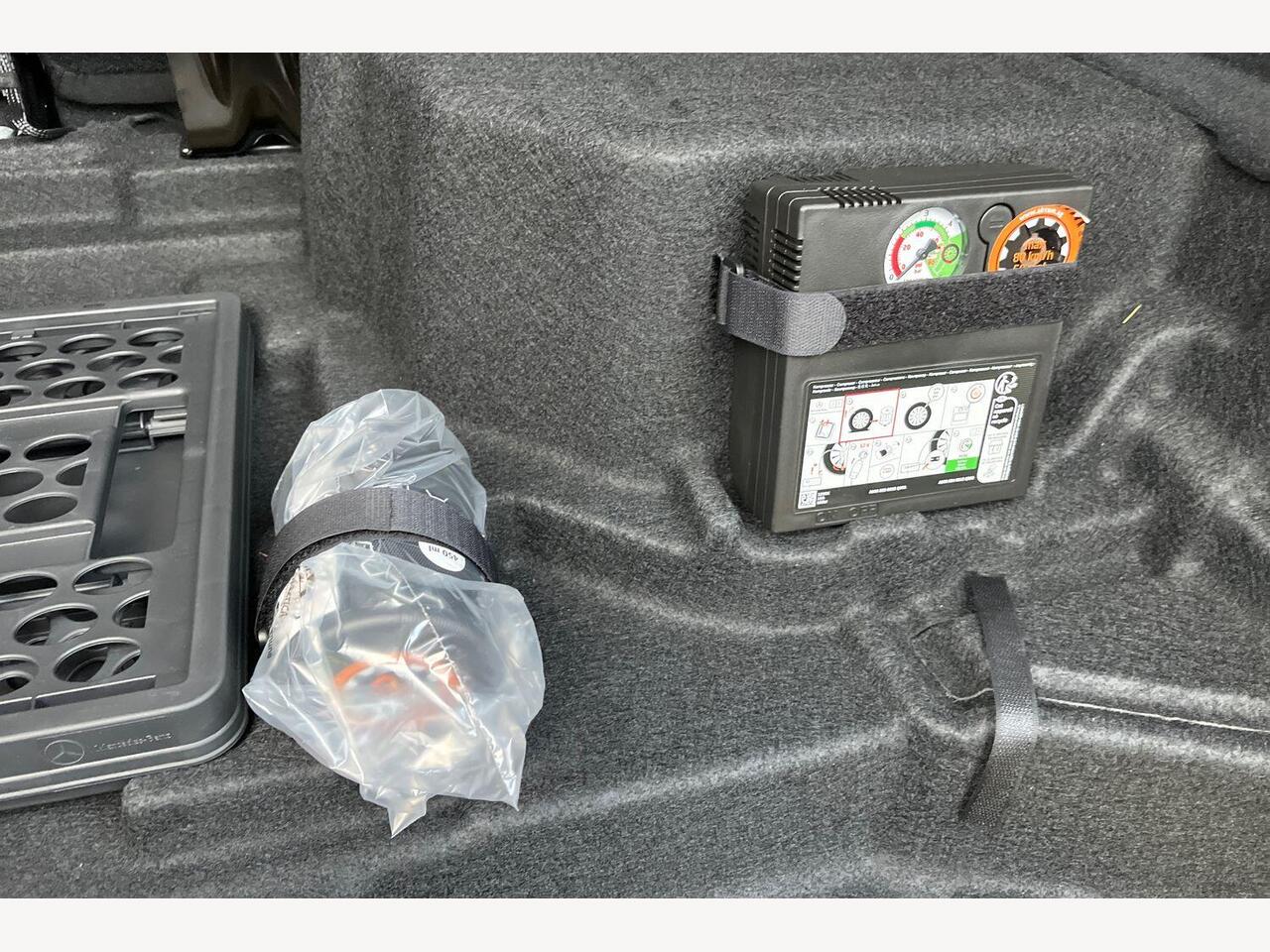 Used Mercedes-Benz GLC 2024 for sale - 77332741: Photo 17