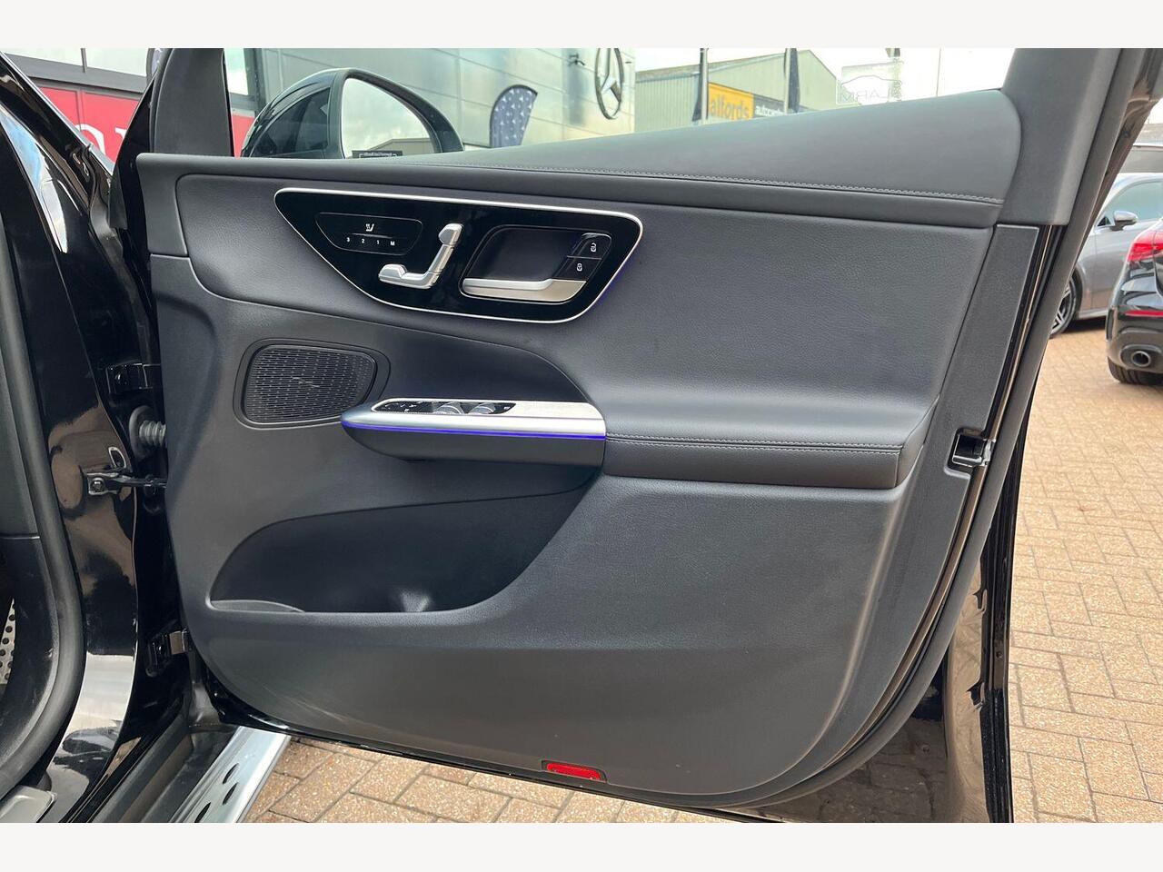 Used Mercedes-Benz GLC 2024 for sale - 77332741: Photo 25