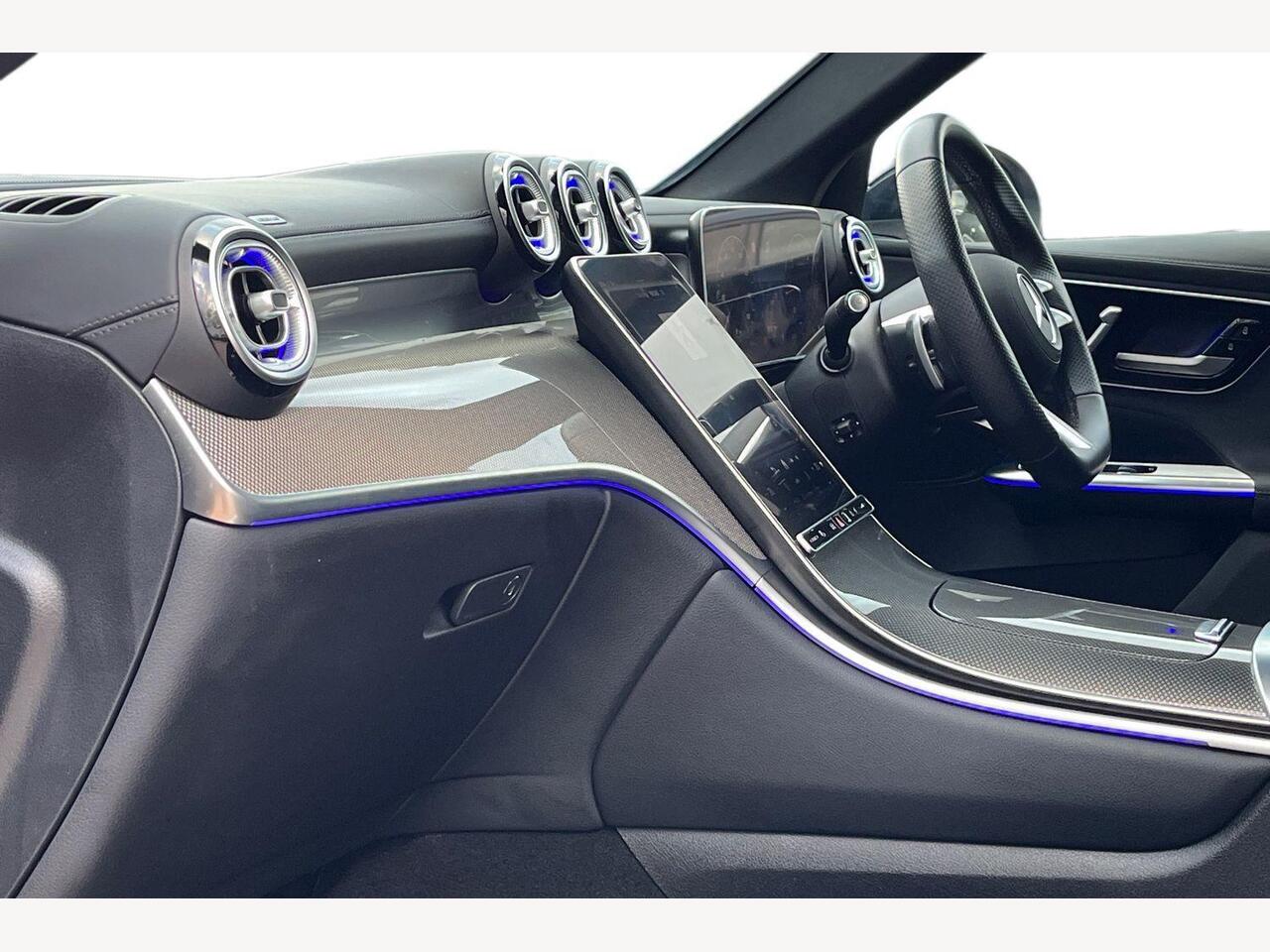 Used Mercedes-Benz GLC 2024 for sale - 77332741: Photo 9