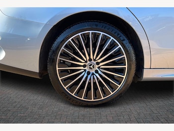 Used Mercedes-Benz E Class 2025 for sale - 77972406: Photo