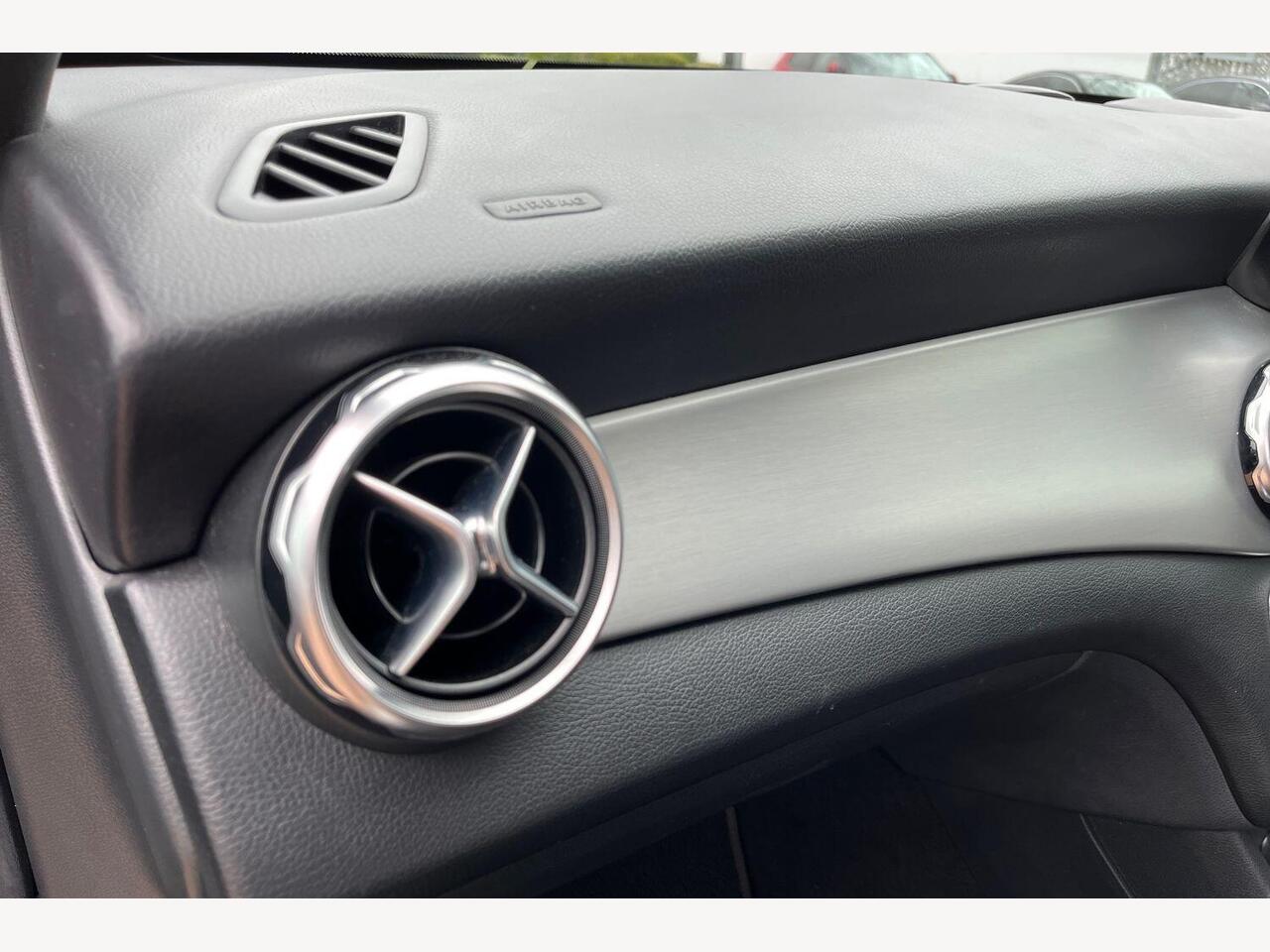 Used Mercedes-Benz GLA 2020 for sale - 77910918: Photo 22