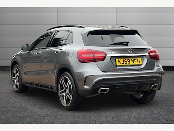 Used Mercedes-Benz GLA 2020 for sale - 77910918: Photo