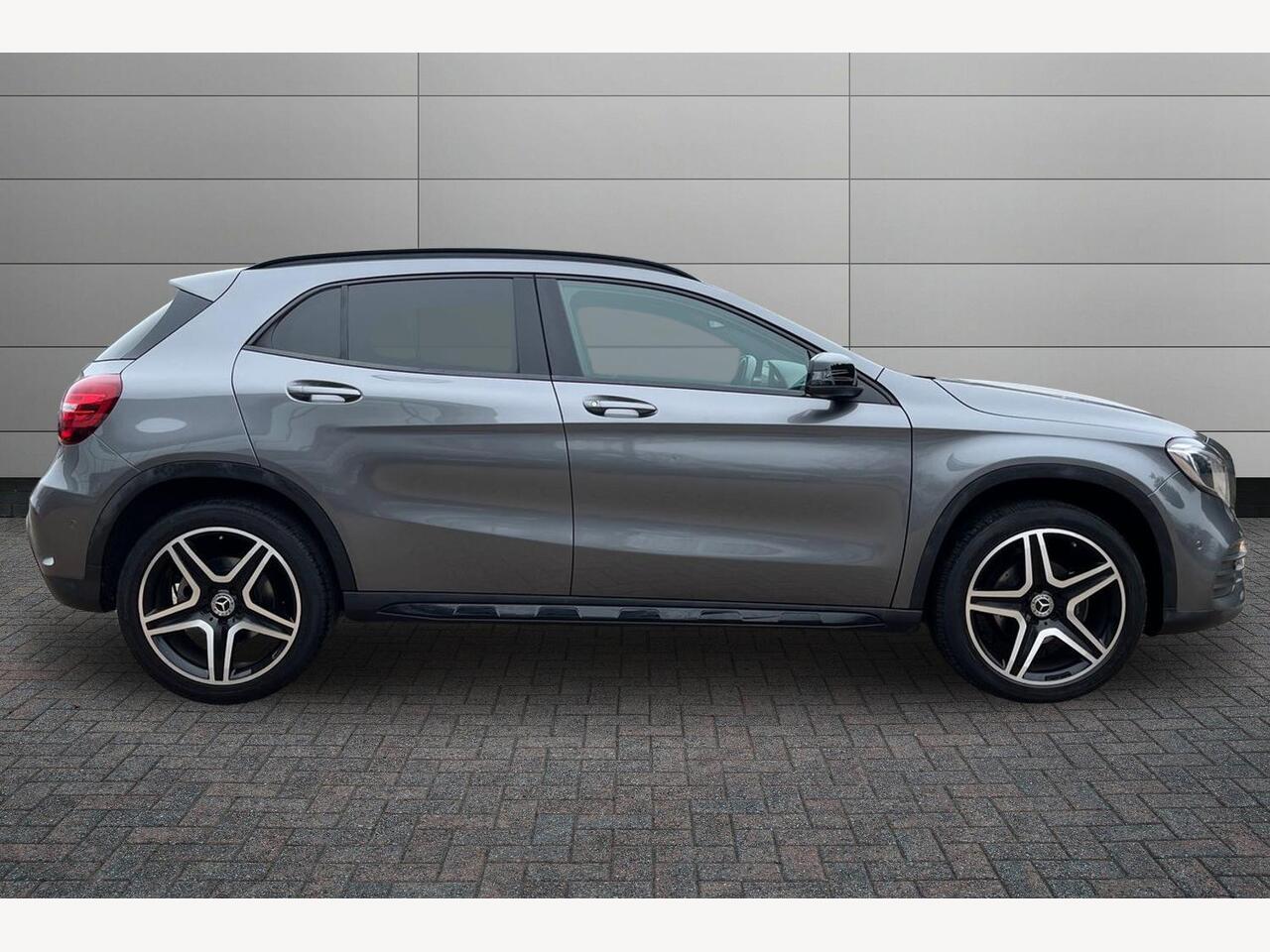 Used Mercedes-Benz GLA 2020 for sale - 77910918: Photo 3