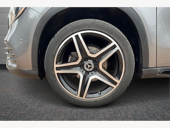 Used Mercedes-Benz GLA 2020 for sale - 77910918: Photo