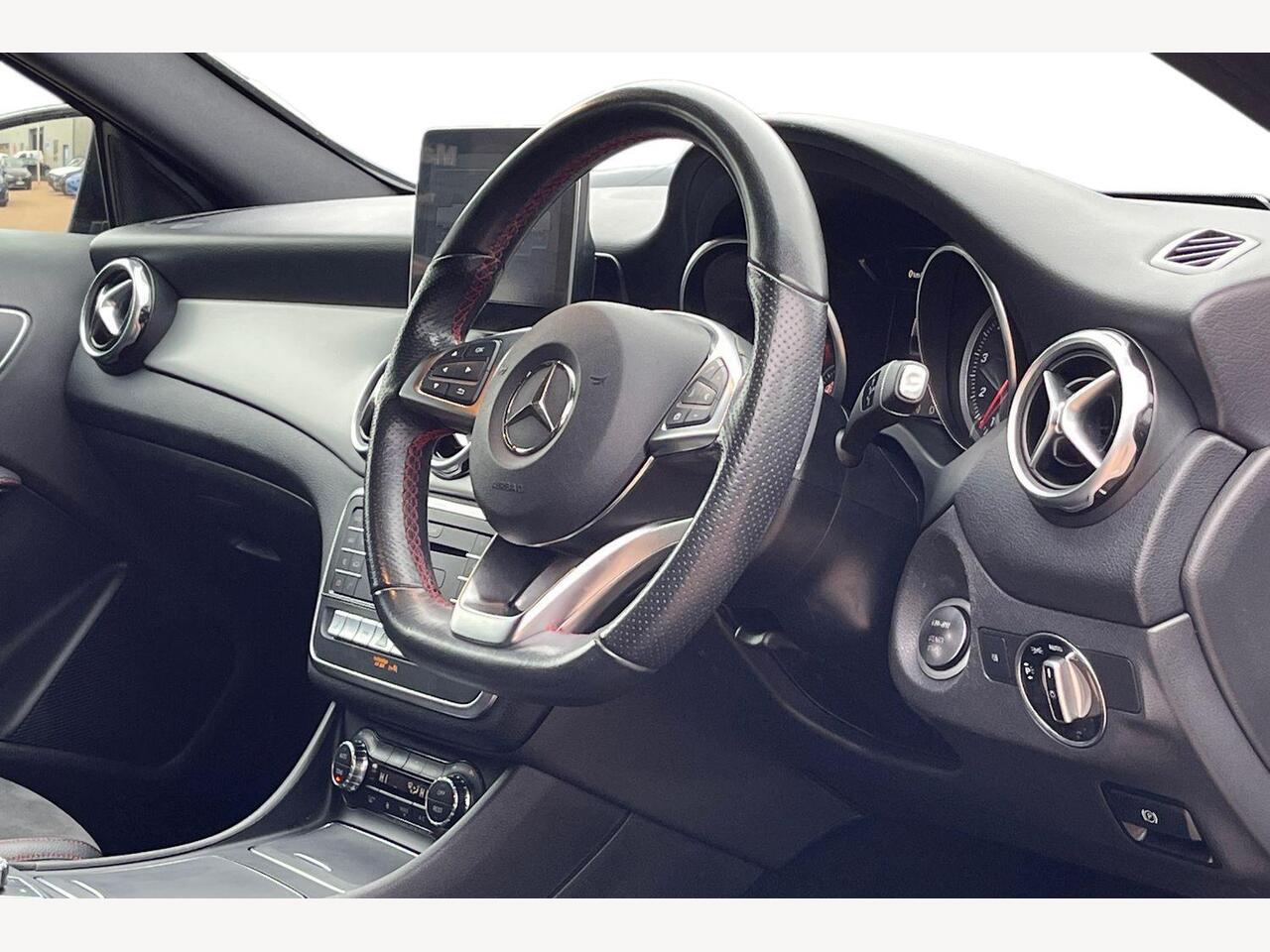 Used Mercedes-Benz GLA 2020 for sale - 77910918: Photo 5