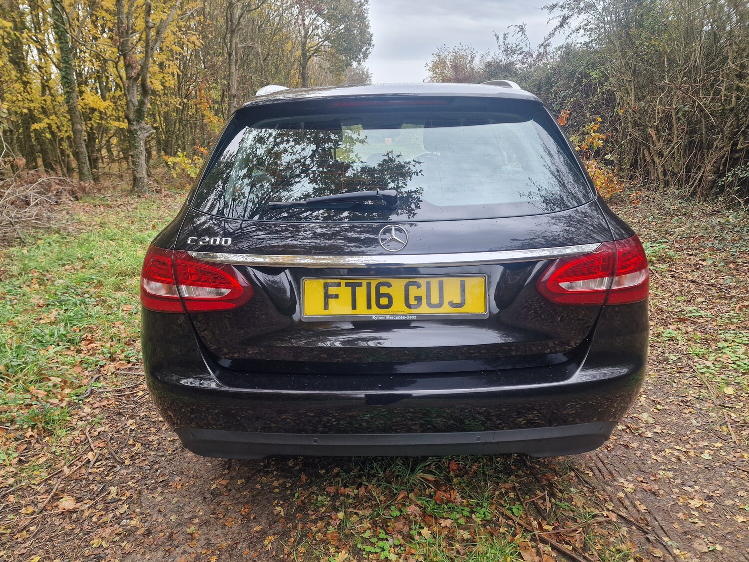 Used Mercedes-Benz C Class 2016 for sale - 76647308: Photo 11