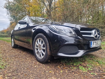 Used Mercedes-Benz C Class 2016 for sale - 76647308: Photo