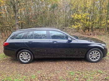 Used Mercedes-Benz C Class 2016 for sale - 76647308: Photo