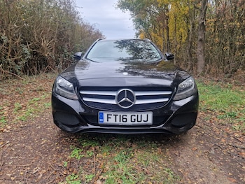 Used Mercedes-Benz C Class 2016 for sale - 76647308: Photo