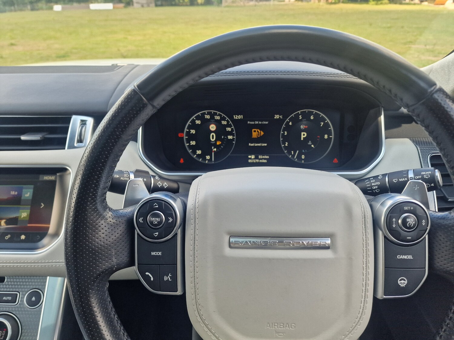 Used Land Rover Range Rover Sport 2017 for sale - 76647311: Photo 27