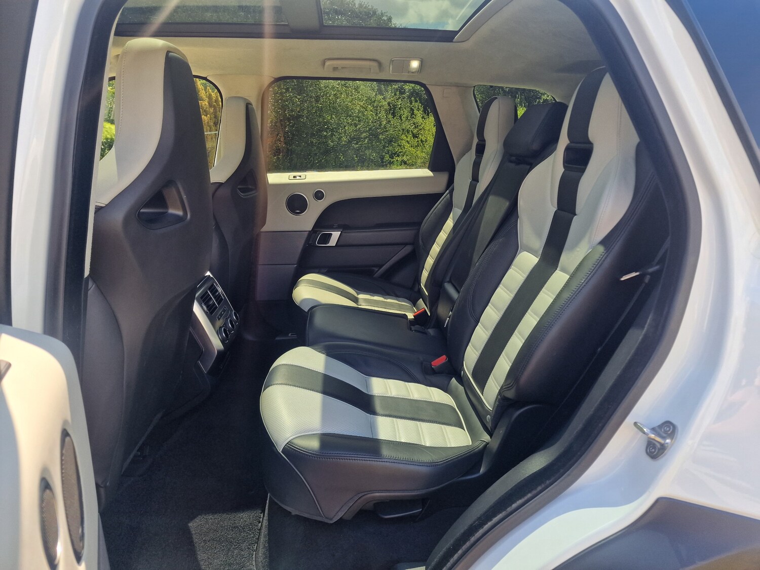 Used Land Rover Range Rover Sport 2017 for sale - 76647311: Photo 29