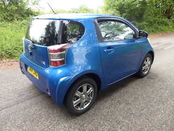 Used Toyota IQ 2012 for sale - 78883280: Photo