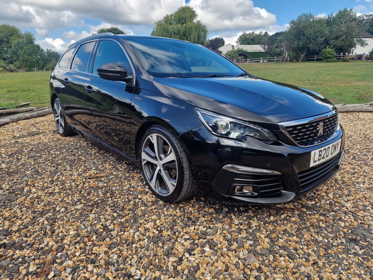 Used Peugeot 308 2020 for sale - 76647317: Photo 2