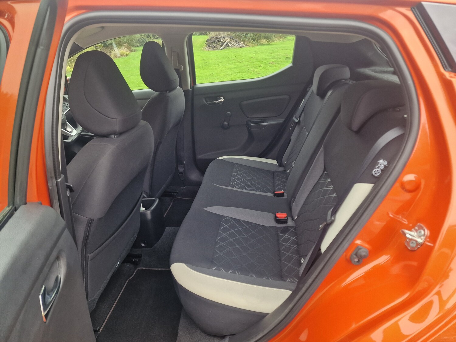 Used Nissan Micra 2018 for sale - 76647310: Photo 26