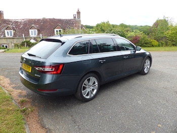 Used Skoda Superb 2019 for sale - 78571264: Photo
