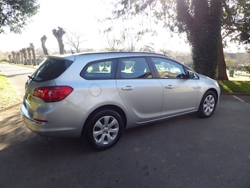Used Vauxhall Astra 2015 for sale - 77520070: Photo