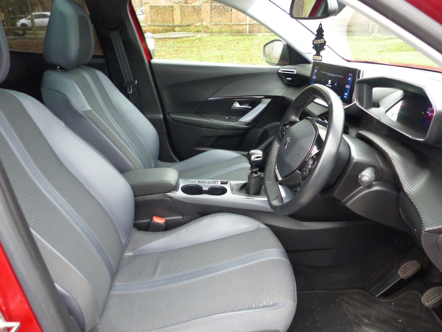 Used Peugeot 2008 2020 for sale - 76957663: Photo 11