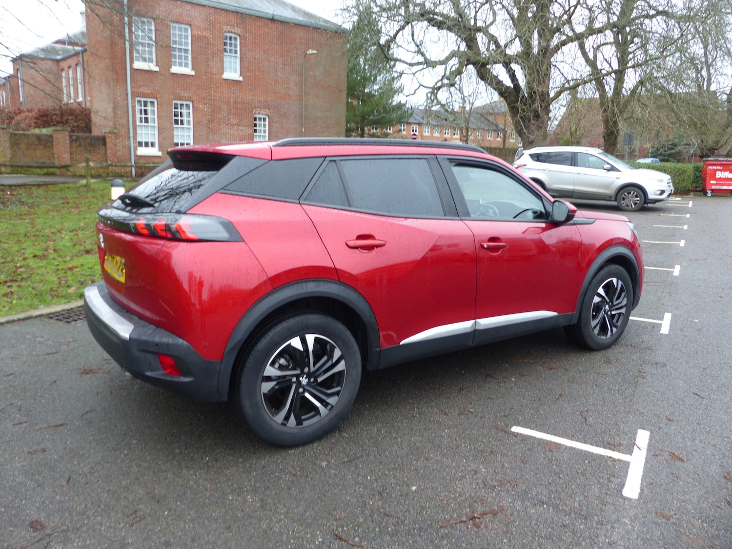 Used Peugeot 2008 2020 for sale - 76957663: Photo 3