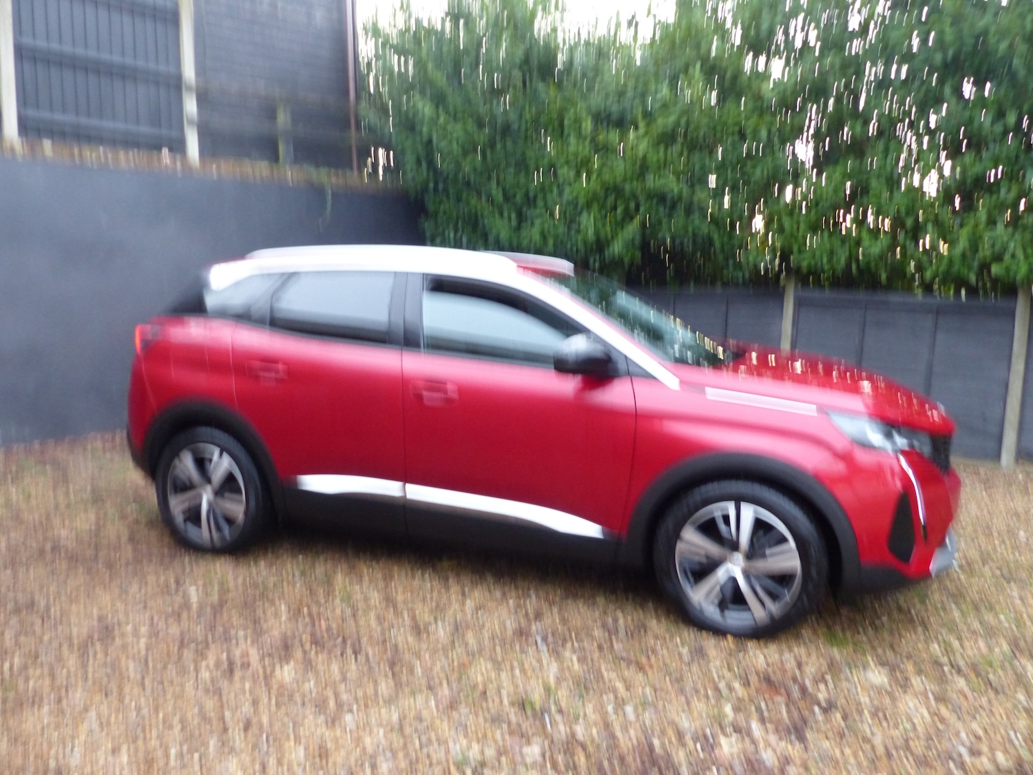 Used Peugeot 3008 2022 for sale - 76957672: Photo 2