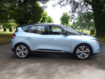 Used Renault Scenic 2017 for sale - 78628995: Photo