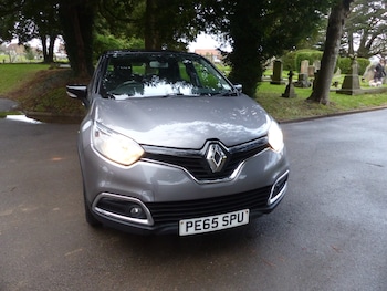 Used Renault Captur 2015 for sale - 76819759: Photo