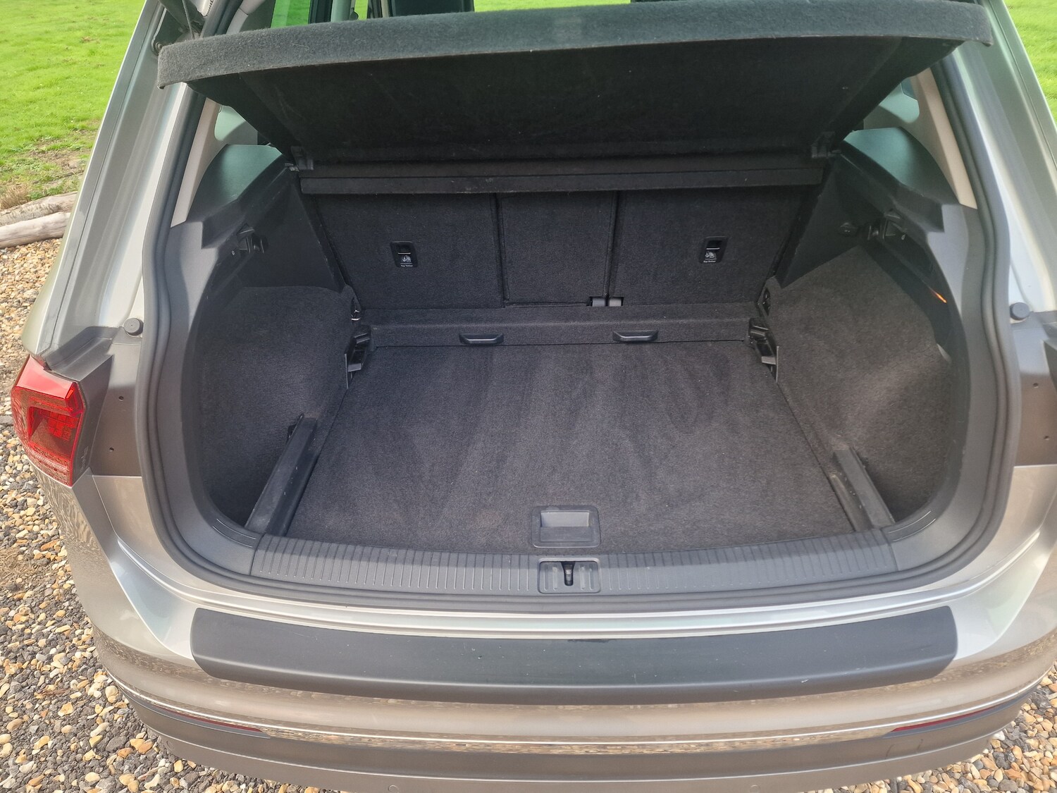 Used Volkswagen Tiguan 2017 for sale - 76647314: Photo 14