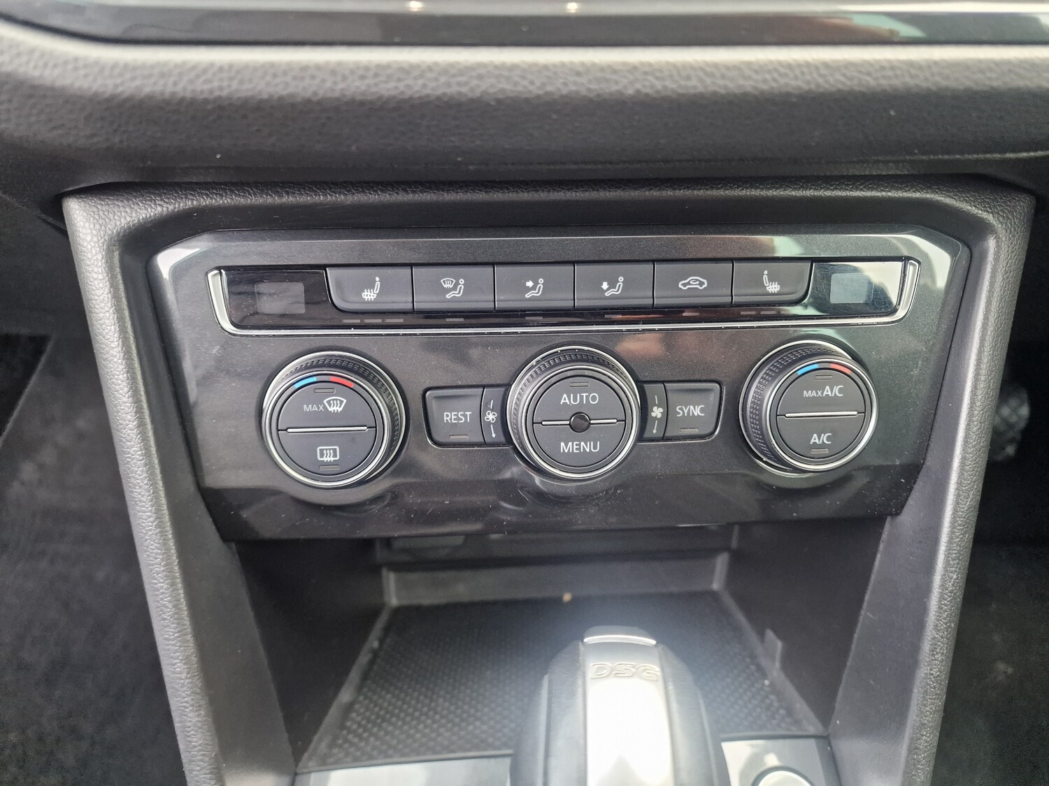 Used Volkswagen Tiguan 2017 for sale - 76647314: Photo 28