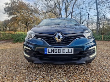 Used Renault Captur 2018 for sale - 76647315: Photo